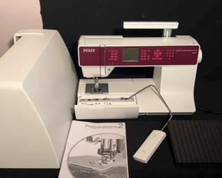 PFAFF Sewing Machine