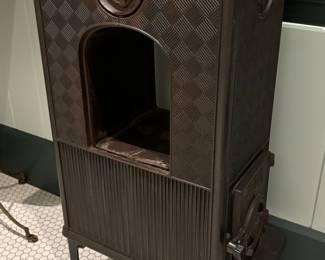 Cast Iron wood burning stove, Jotul 606, manufactured in Norway.