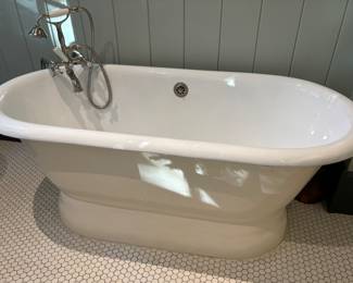 Vintage Porcelain Tub w/ Hardware