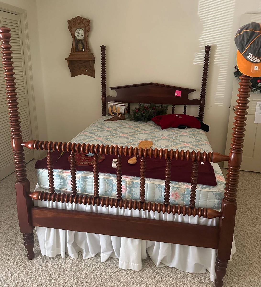 Davis Company Full Size Bed
Thursday 20%off!!!