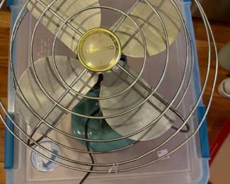 Empire wall fan, vintage and works!