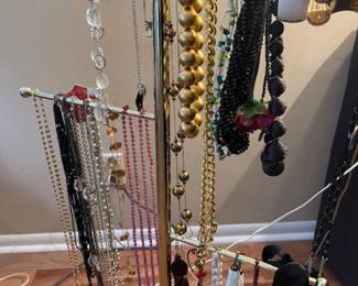 Fashion jewelry
