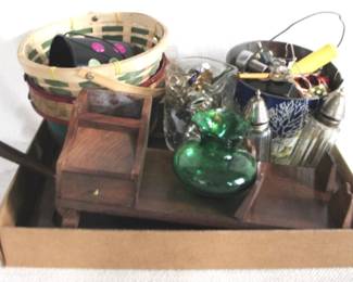 7802 - Lot of Assorted Items
