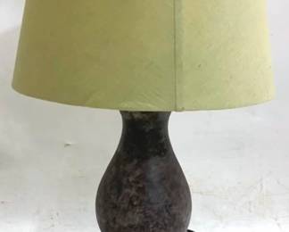 3237 - Lamp - 28" tall You are buying a used as-is electric/electronic item. We do not guarantee all components are present, and if it is not expressly stated, it is untested.
