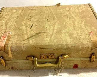 3199 - Vintage Suitcase - 7" x 15"
