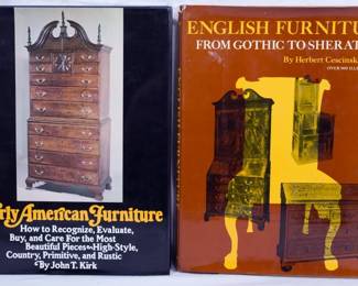438x - American & English Furniture Books
