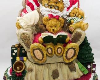 1618 - Christmas Bear Music Box PLEASE NOTE electrical items have not been tested - We cannot guarantee all components, cords or bulbs are present.
