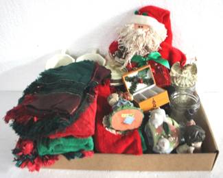 8221 - Lot of Assorted Items
