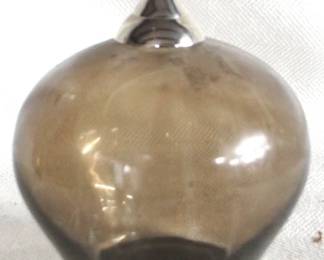 7857 - Glass Apple - 9" Tall