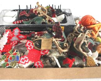 8247 - Lot of Assorted Items
