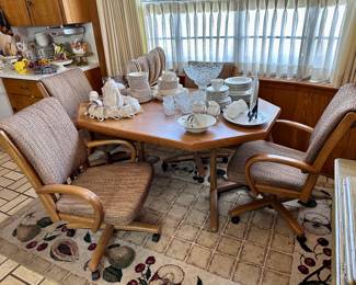 Chromcraft Table and Chairs