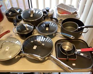 Lots of assorted pots and pans