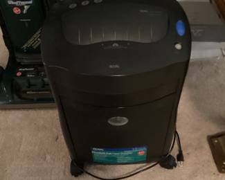 Royal Shredder comp Price $91.00 Ours $30.00