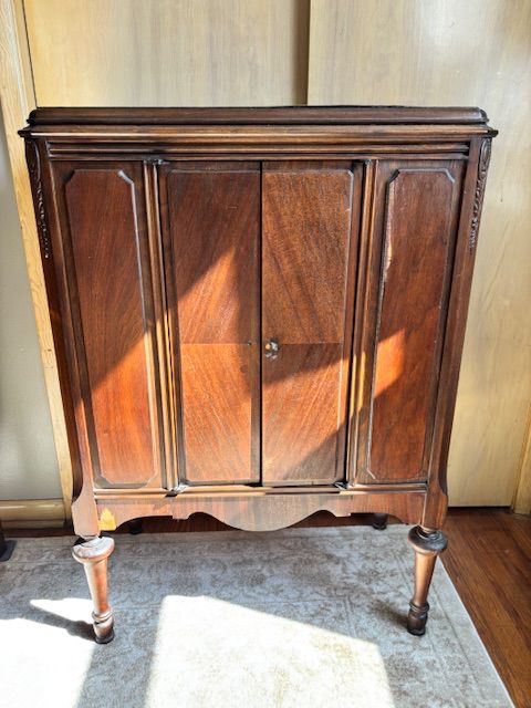 Antique Radio Cabinet