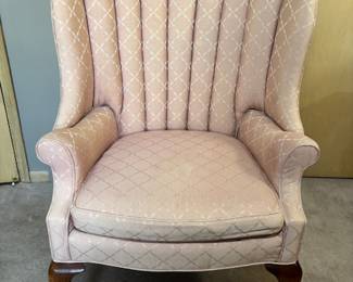 Clam Shell Chair