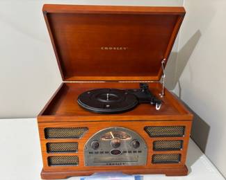 Crosley CR66