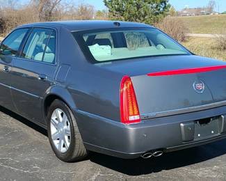 2006 Cadillac DTS Sedan Passenger Vehicle, VIN 1G6KD57Y96U209, Miles Showing On Odometer 52480 Miles