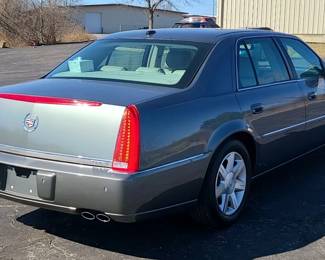 2006 Cadillac DTS Sedan Passenger Vehicle, VIN 1G6KD57Y96U209, Miles Showing On Odometer 52480 Miles