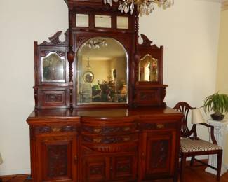 ANTIQUE MONUMENTAL VICTORIAN WALNUT
BACK BAR MIRRORED SIDEBOARD CIRCA 1870-1880