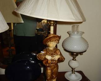 Vintage Figural Lamp