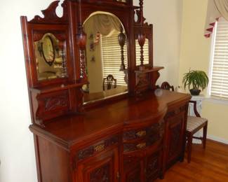 ANTIQUE MONUMENTAL VICTORIAN WALNUT
BACK BAR MIRRORED SIDEBOARD CIRCA 1870-1880
