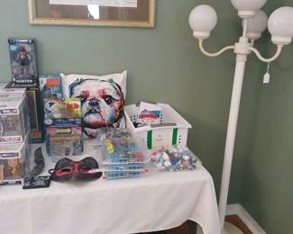 Sale Picture