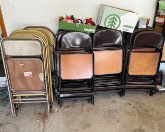 More folding chairs!