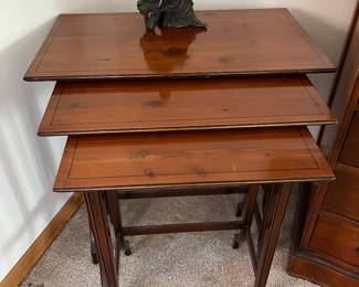 Wood nesting tables