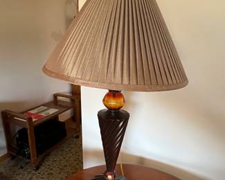 Table lamp