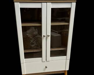White Cabinet