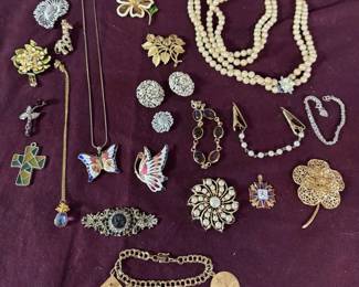 Costume Jewelry with 14K Gold