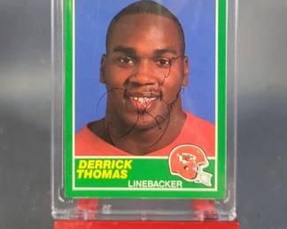 Derrick Thomas (HOF) Kansas City Chiefs Autographed 1989 Score No. 258 Card, On Stand 

