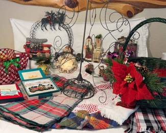 Miscellaneous Christmas Lot