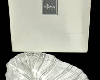 Mikasa Hibiscus Frost Glass Platter