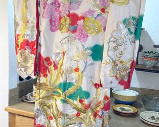 Japanese Uchikake wedding kimono with gold embroidery