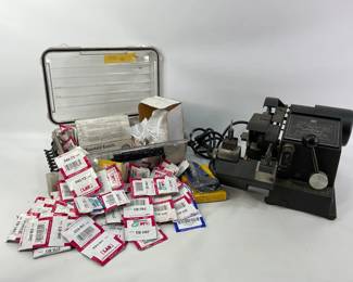 Trace-A-Key Semi-Automatic Key Machine