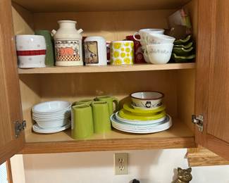 Got the keys today! Here are the pic for the initial walk through! We did not open any boxes or totes! This is just what was out waiting for us! More detailed photos added almost daily starting next week!