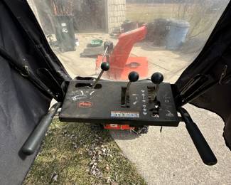 A sweet AREINS 926LE Snow Blower with Hood! Electric Start! 