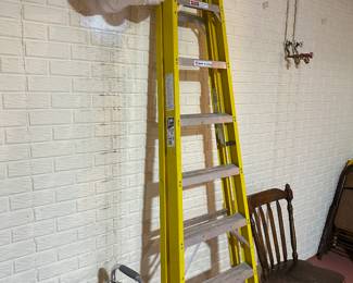 A MINT CONDITION fiberglass ladder. 
