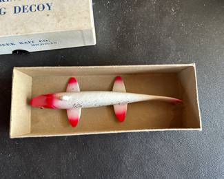 A fantastic Vintage Ice King Spearing Decoy No. S 60 with Box Bear Creek Bait Co. MINT IN THE ORIGINAL BOX!