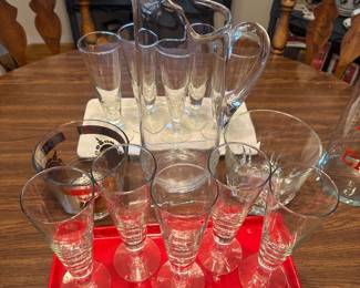 Great usable glassware! Pitcher and glasses! 