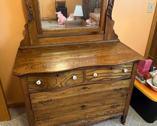 Got the keys today! Here are the pic for the initial walk through! We did not open any boxes or totes! This is just what was out waiting for us! More detailed photos added almost daily starting next week!