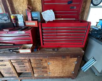 An AWESOME 12 drawer MAGNUM tool chest! 