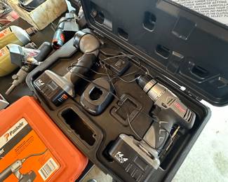 Close Ups of some of our great garage items!  Craftsmen's Duo Set!