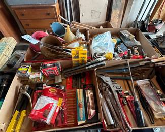 Close Ups of some of our great garage items! 