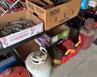 Gas cans anyone? More Loose tools! 