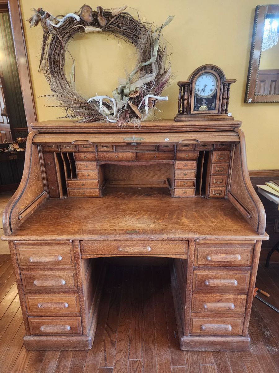 Lovely roll top desk.