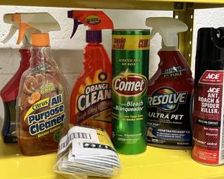 Lot 114 | Cleaning Products Comet Cleanser Resolve Pet
