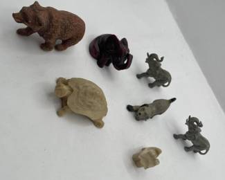 Lot 166 | Vintage Animal Parade Carved & Cast Figurines
