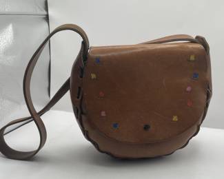 Lot 131 | Vintage Boho Hand Tooled Leather Purse
